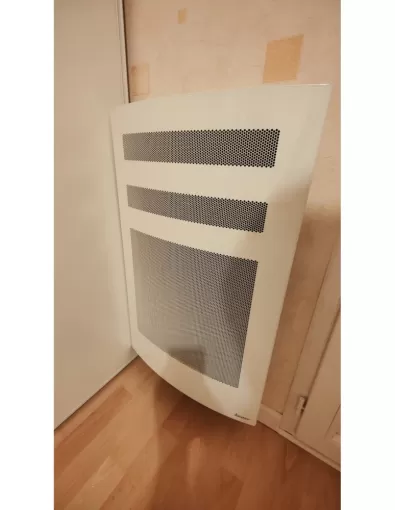 Pose de radiateur électrique neuf a Pomarez, Pomarez, Kévin Hourmilougue Électricité